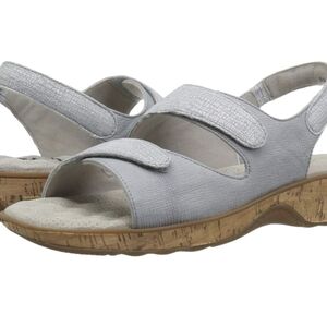 Softwalk Sandal 10.5W NIB